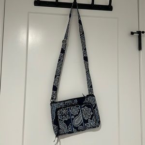gently used vera bradley bag